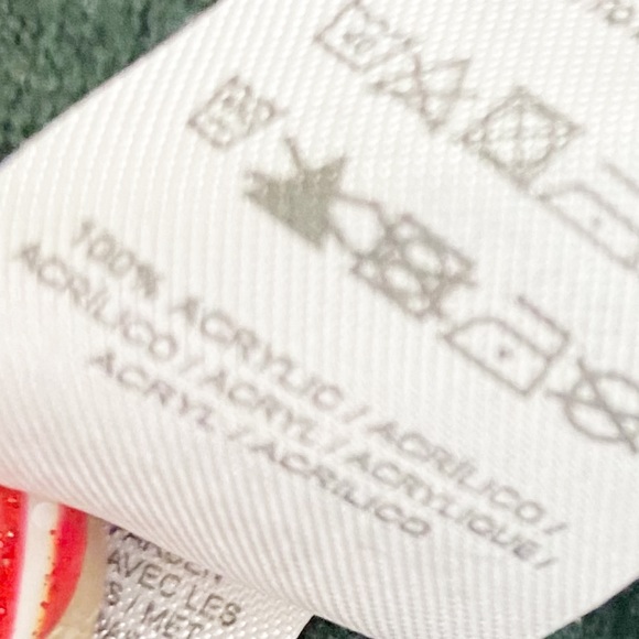 💋3/$20💋 Cedar Wood State Dark Green Knit Sweater - Picture 4 of 4